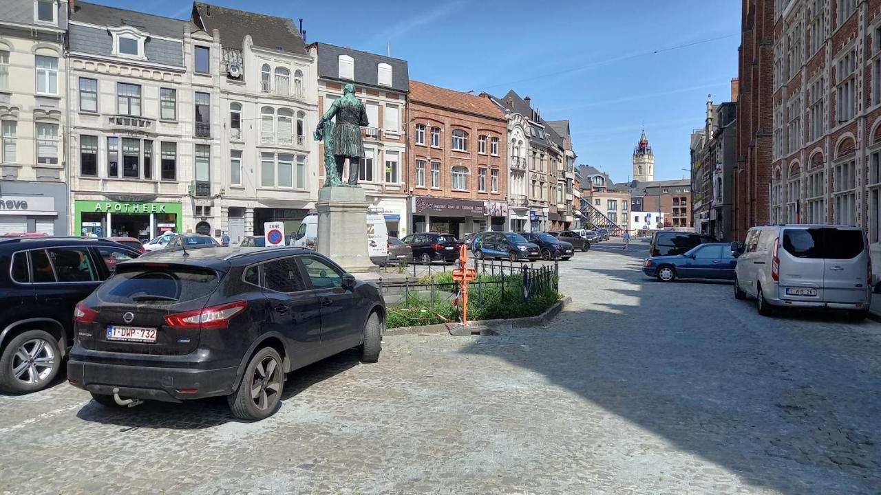 Luxe Appartement Met 3 Slaapkamers En 1 Kingsize Bed Slaapzetel En Drie Dubbelbedden Dendermonde Eksteriør billede